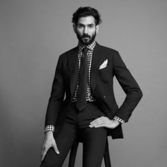 Tying The Perfect Windsor Knot